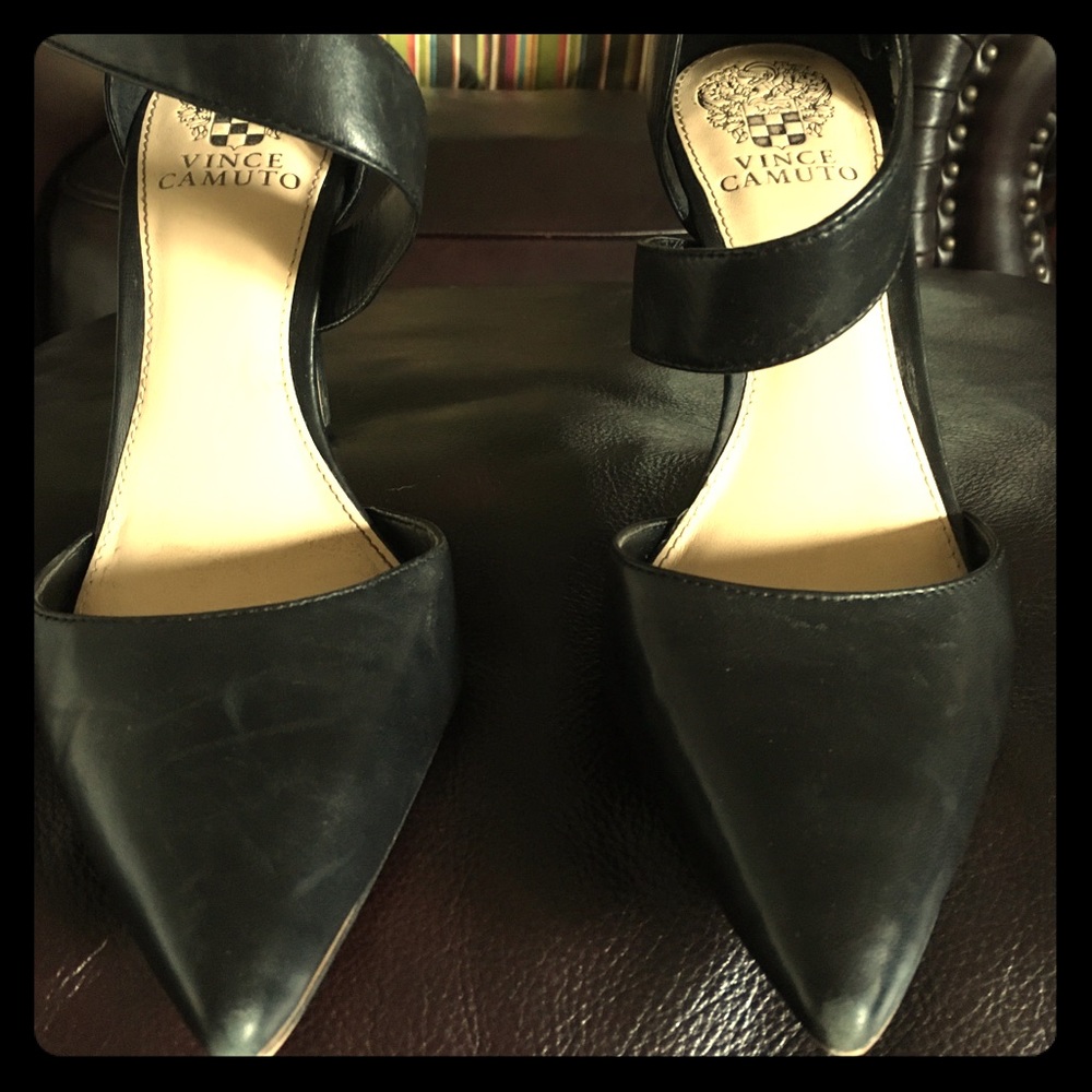 Chic stilettos by Vince Comuto